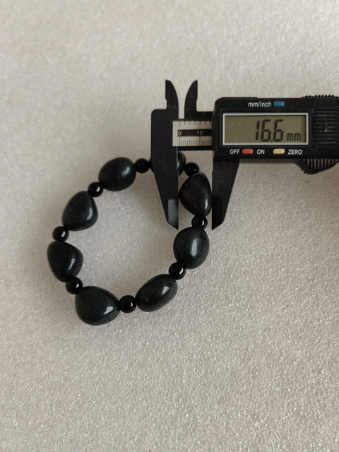 古玩玉器和田玉手串拍賣，當前價格398元