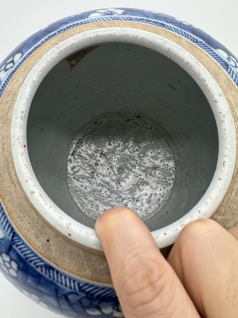 古玩陶瓷青花博古圖罐真品鑒賞圖