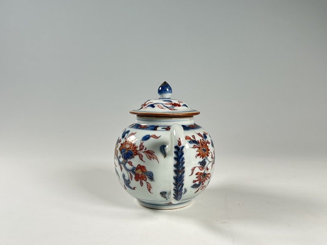 古玩陶瓷清康熙·青花礬紅描金花卉紋壺真品鑒賞圖