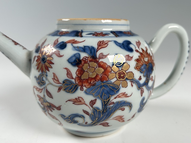 古玩陶瓷清康熙·青花礬紅描金花卉紋壺真品鑒賞圖