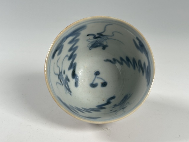 古玩陶瓷清末民初·外紫金釉內青花金玉滿堂紋鈴鐺杯一對真品鑒賞圖