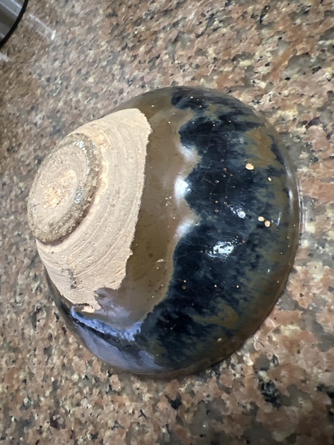 古玩陶瓷黑褐釉盞真品鑒賞圖