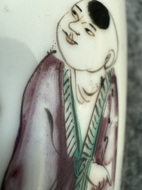 古玩陶瓷民國 油料彩人物紋雙耳瓶真品鑒賞圖