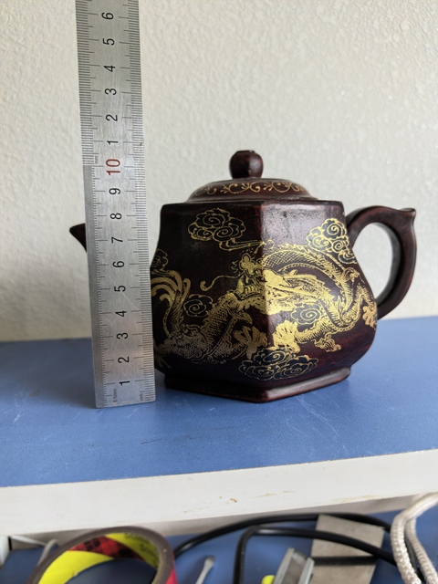 古玩陶瓷龍紋執(zhí)壺拍賣，當(dāng)前價(jià)格2000元