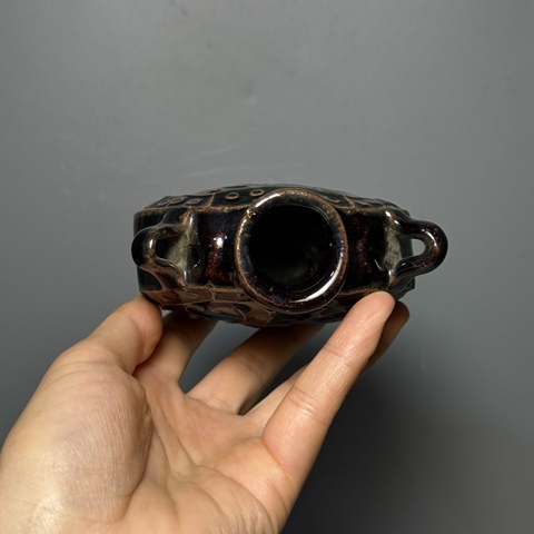 古玩陶瓷明代，磁州窯、穿戴壺拍賣，當(dāng)前價格688元