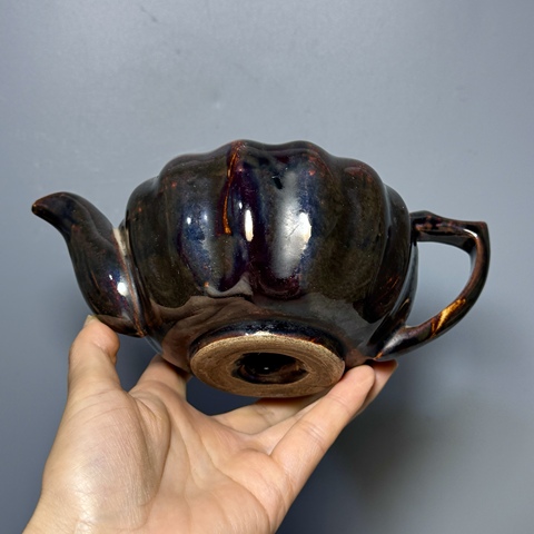 古玩陶瓷清代，倒流茶壺拍賣，當前價格288元