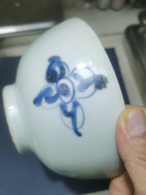 古玩陶瓷過墻龍紋青花碗拍賣,當前價格3888元