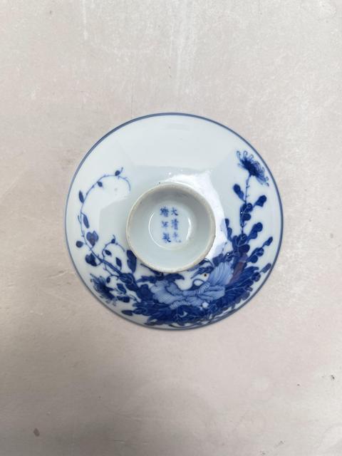 古玩陶瓷青花茶碗真品鑒賞圖