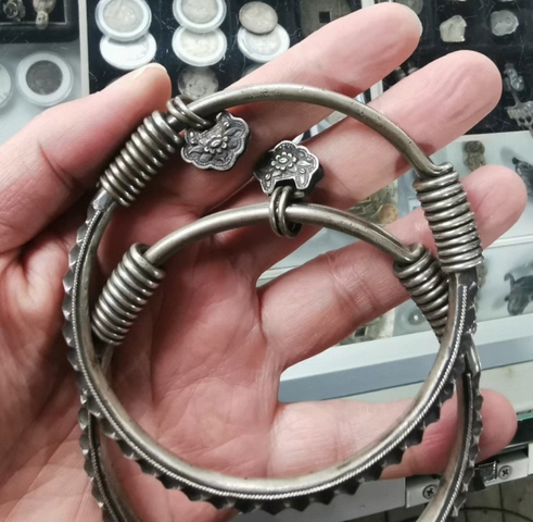 古玩雜項銀質老手鐲真品鑒賞圖