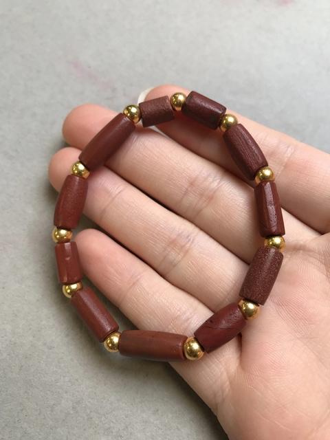 古玩玉器春秋戰國.雞肝紅瑪瑙珠串拍賣，當前價格1900元