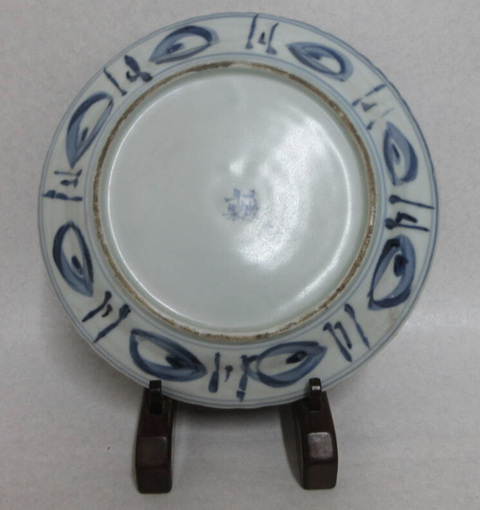 古玩陶瓷日本明治花鳥紋盤，模糊，偏老真品鑒賞圖