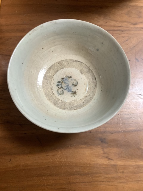 古玩陶瓷清代中期碗真品鑒賞圖