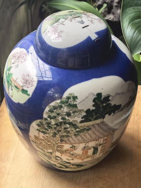 古玩陶瓷灑藍(lán)釉開窗山水人物蓋罐真品鑒賞圖
