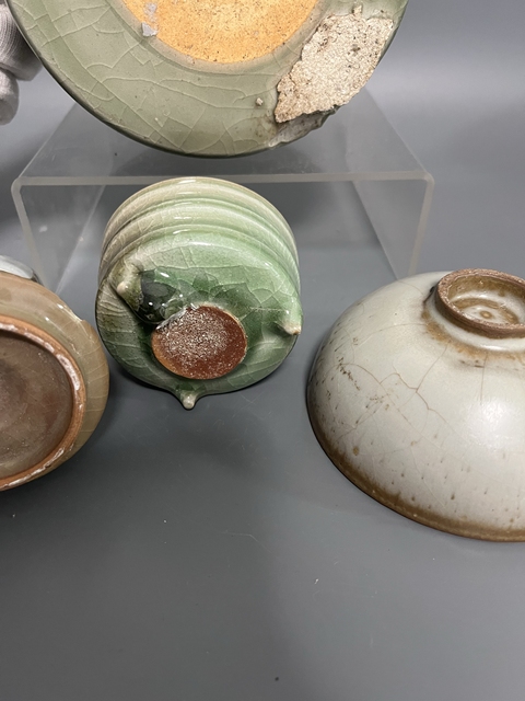 古玩陶瓷清倉放漏龍泉青釉三足爐一組4件拍賣，當前價格369元