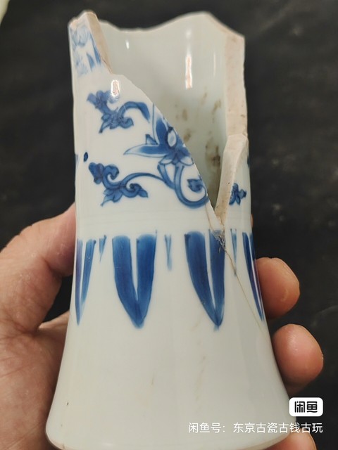 古玩陶瓷青花束腰花觚標本真品鑒賞圖