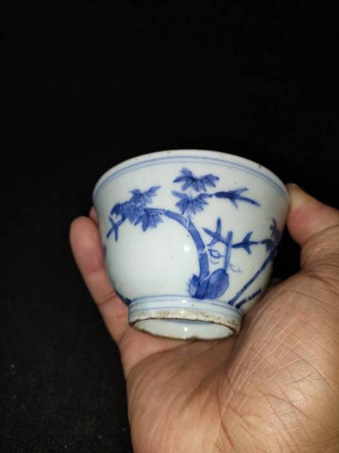 古玩陶瓷歲寒三友松竹梅青花杯真品鑒賞圖