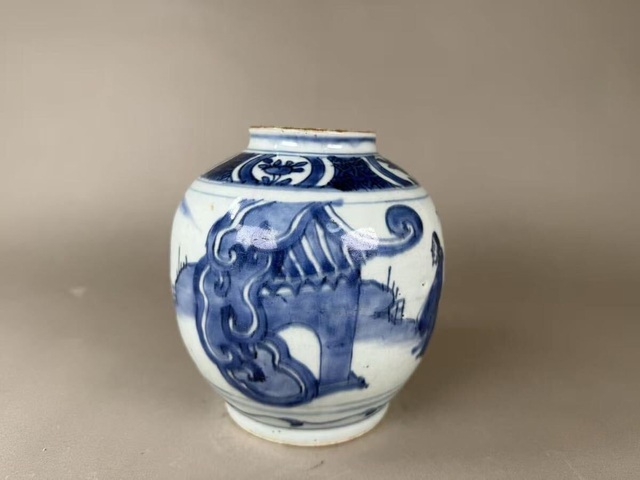 古玩陶瓷青花人物故事紋罐真品鑒賞圖