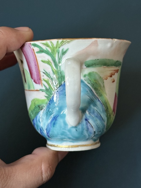 古玩陶瓷清·道光人物故事撇口廣彩執杯拍賣，當前價格1280元