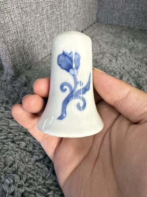 古玩陶瓷青花花卉紋調味盒真品鑒賞圖