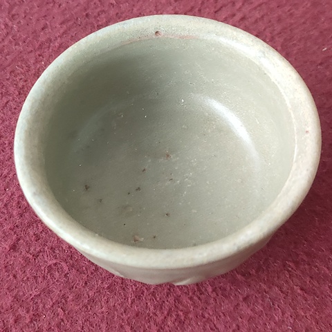 古玩陶瓷龍泉青瓷刻花杯真品鑒賞圖