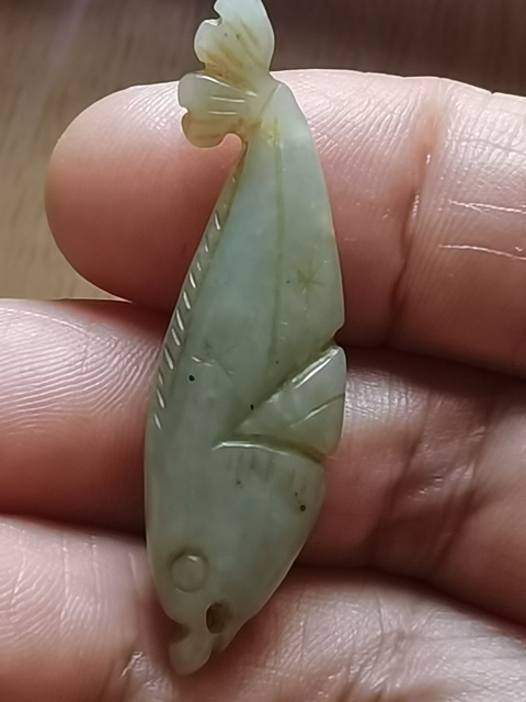 古玩玉器玉魚墜真品鑒賞圖