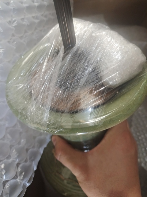 古玩陶瓷龍泉青瓷刻花撇口瓶，無底圖，偏老真品鑒賞圖