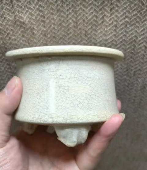 古玩陶瓷白吉州三足爐真品鑒賞圖