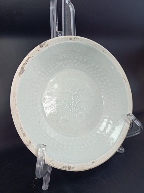 古玩陶瓷【館藏級精品】南宋:青白釉荷蓮紋洗【存世量稀少】【頂級釉水】【收藏價值比較高】拍賣，當前價格0元