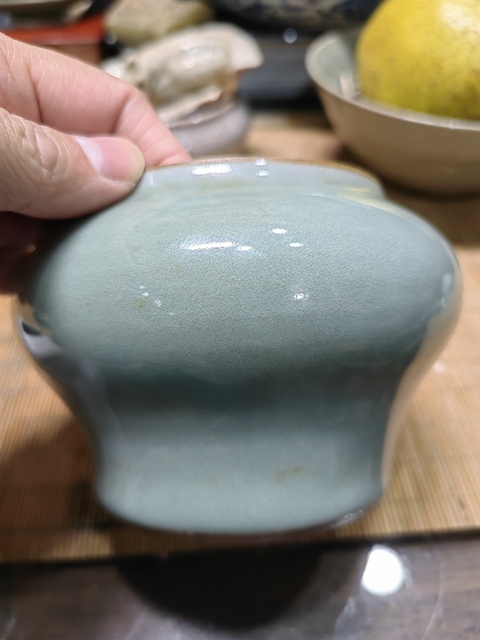 古玩陶瓷青瓷罐真品鑒賞圖