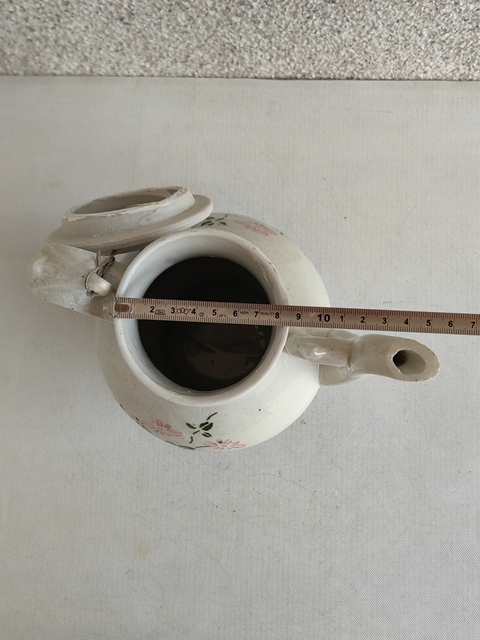 古玩陶瓷釉下彩繪花卉紋茶壺拍賣，當前價格680元