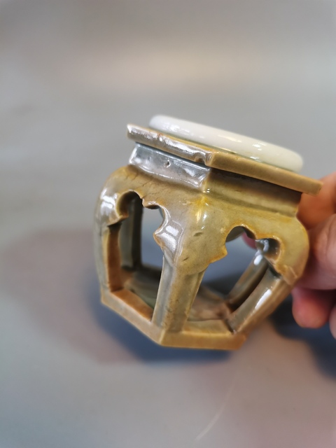 古玩陶瓷青釉六方水盂真品鑒賞圖