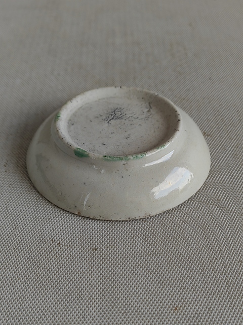 古玩陶瓷紅綠彩花卉紋盤拍賣，當前價格350元