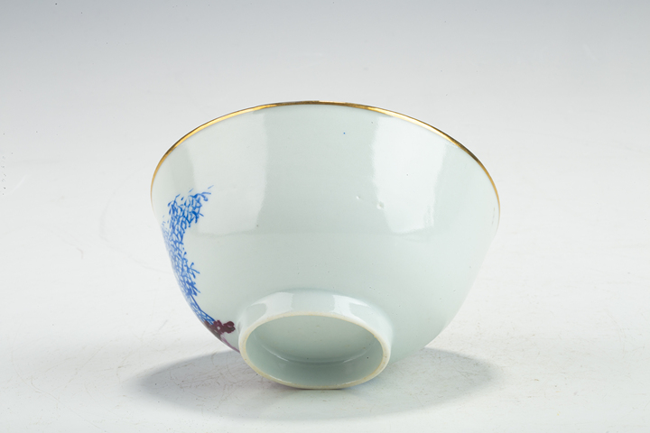 古玩陶瓷民國·料彩墨石竹影紋茶碗
真品鑒賞圖