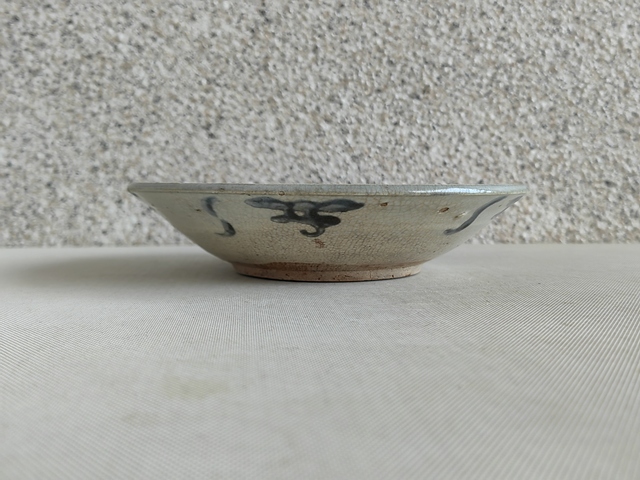 古玩陶瓷青花印章款大盤真品鑒賞圖