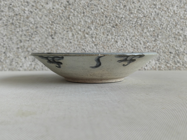 古玩陶瓷青花印章款大盤真品鑒賞圖