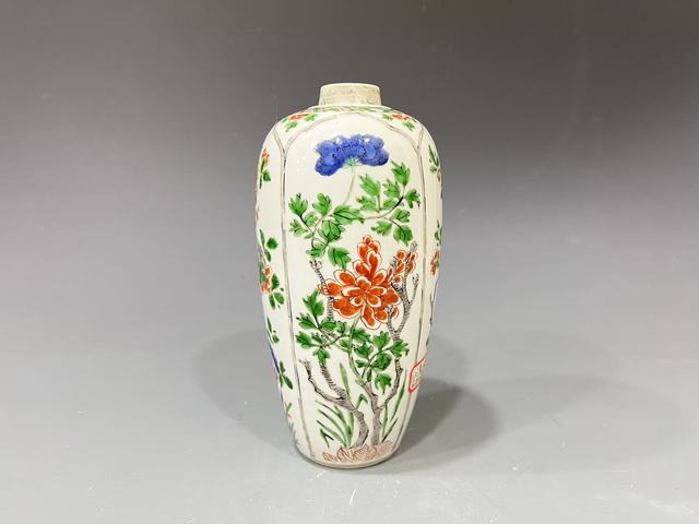 古玩陶瓷五彩罐真品鑒賞圖