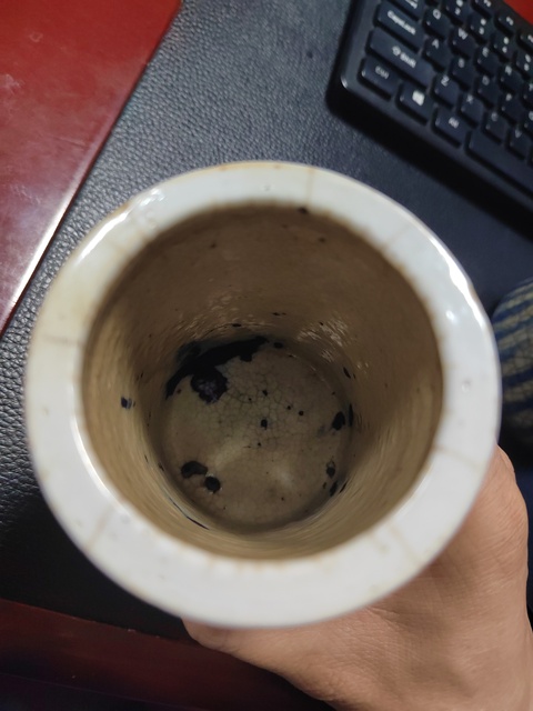 古玩陶瓷哥釉地青花人物山水紋青花筆筒拍賣，當(dāng)前價格1560元