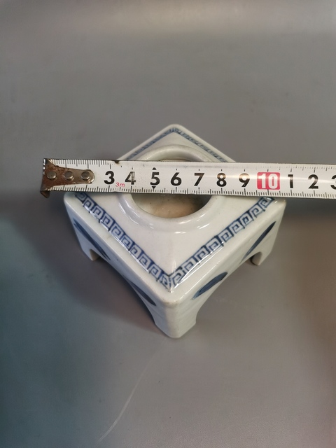 古玩陶瓷青花水盂真品鑒賞圖