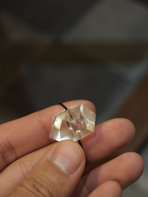 古玩雜項多棱水晶珠真品鑒賞圖