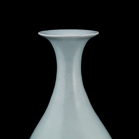 古玩陶瓷初看元代青白釉刻花玉壺春瓶真品鑒賞圖