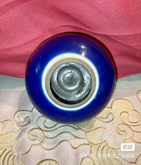 古玩陶瓷霽藍釉罐真品鑒賞圖