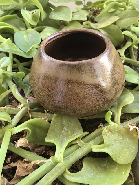 古玩陶瓷茶葉末釉雞心罐真品鑒賞圖