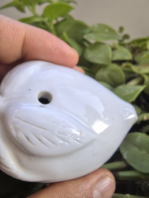 古玩陶瓷白釉壽桃形水滴真品鑒賞圖