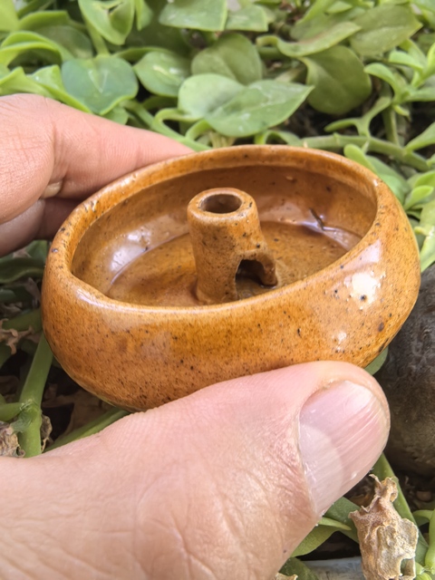 古玩陶瓷晚清黃釉瓷燈真品鑒賞圖