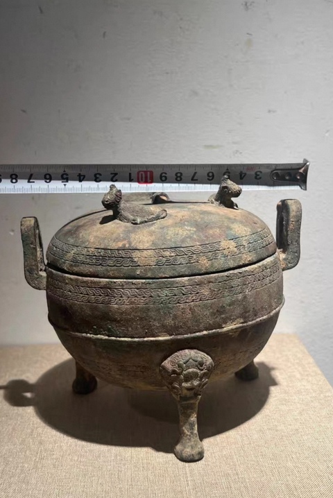 古玩銅器繩紋蓋鼎真品鑒賞圖