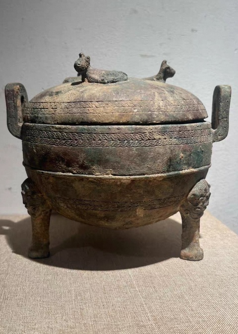 古玩銅器繩紋蓋鼎真品鑒賞圖