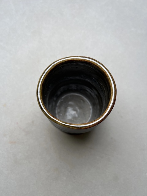 古玩陶瓷茶葉末釉竹節(jié)筆筒真品鑒賞圖