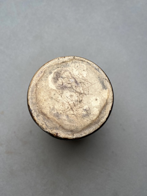 古玩陶瓷茶葉末釉竹節(jié)筆筒真品鑒賞圖