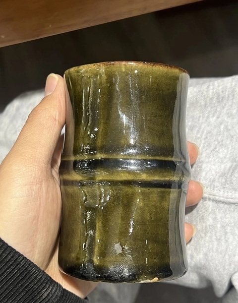 古玩陶瓷茶葉末釉竹節(jié)筆筒真品鑒賞圖