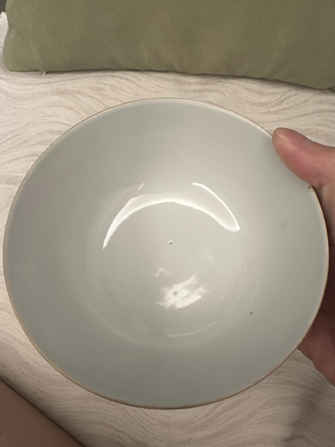 古玩陶瓷粉彩花卉紋碗真品鑒賞圖